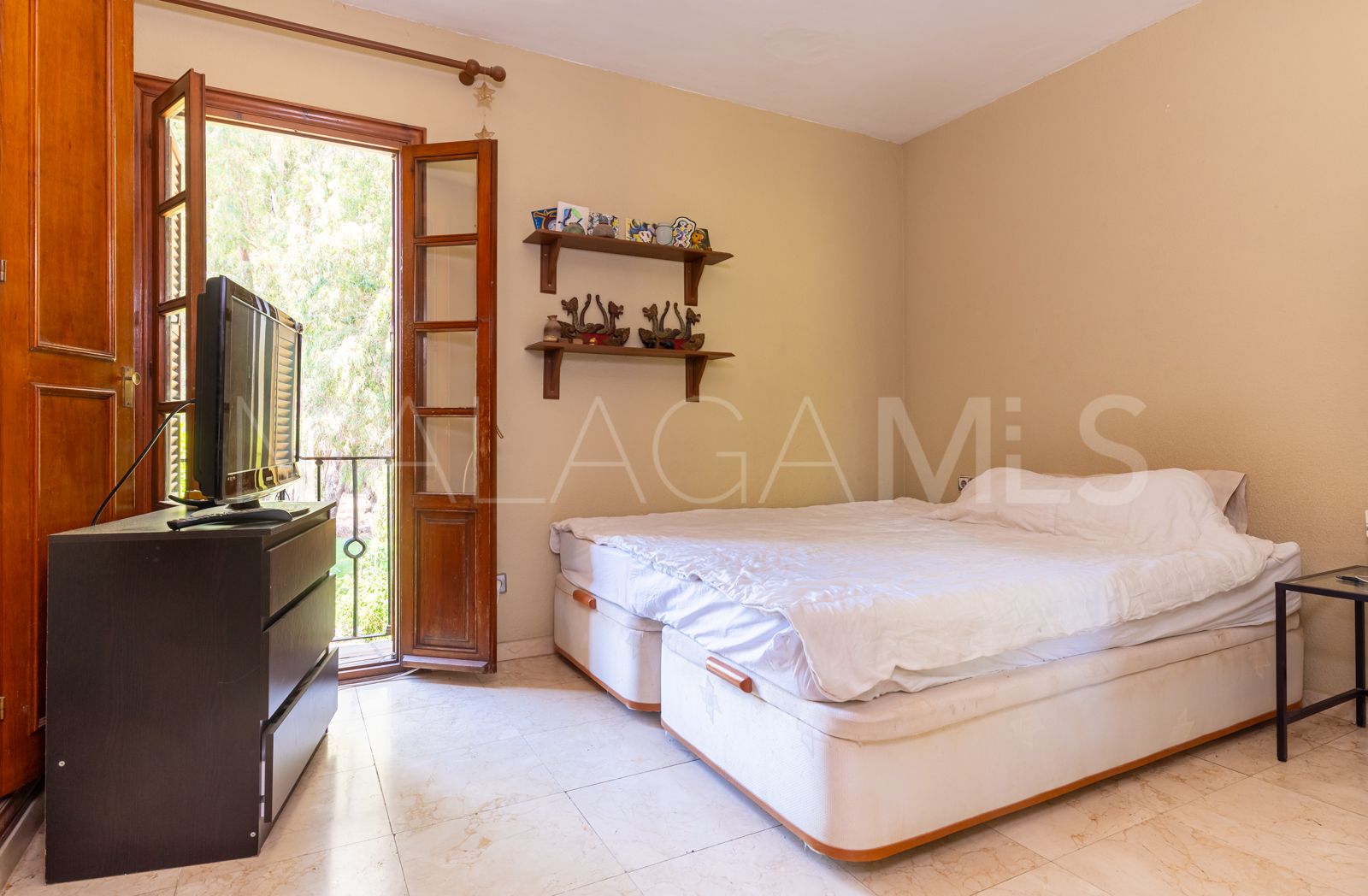 Laguna Beach, adosado for sale