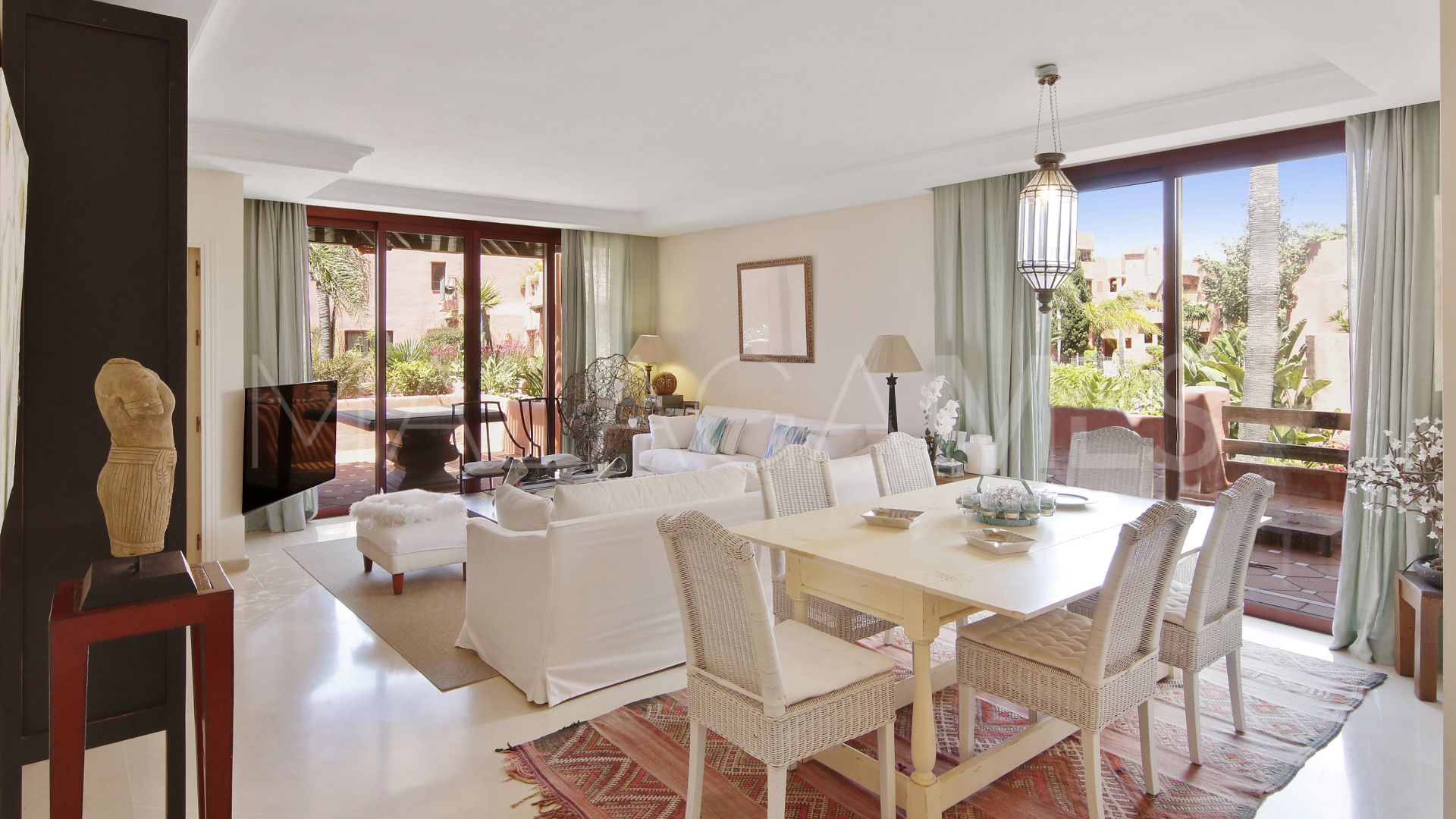 Duplex penthouse for sale in Menara Beach