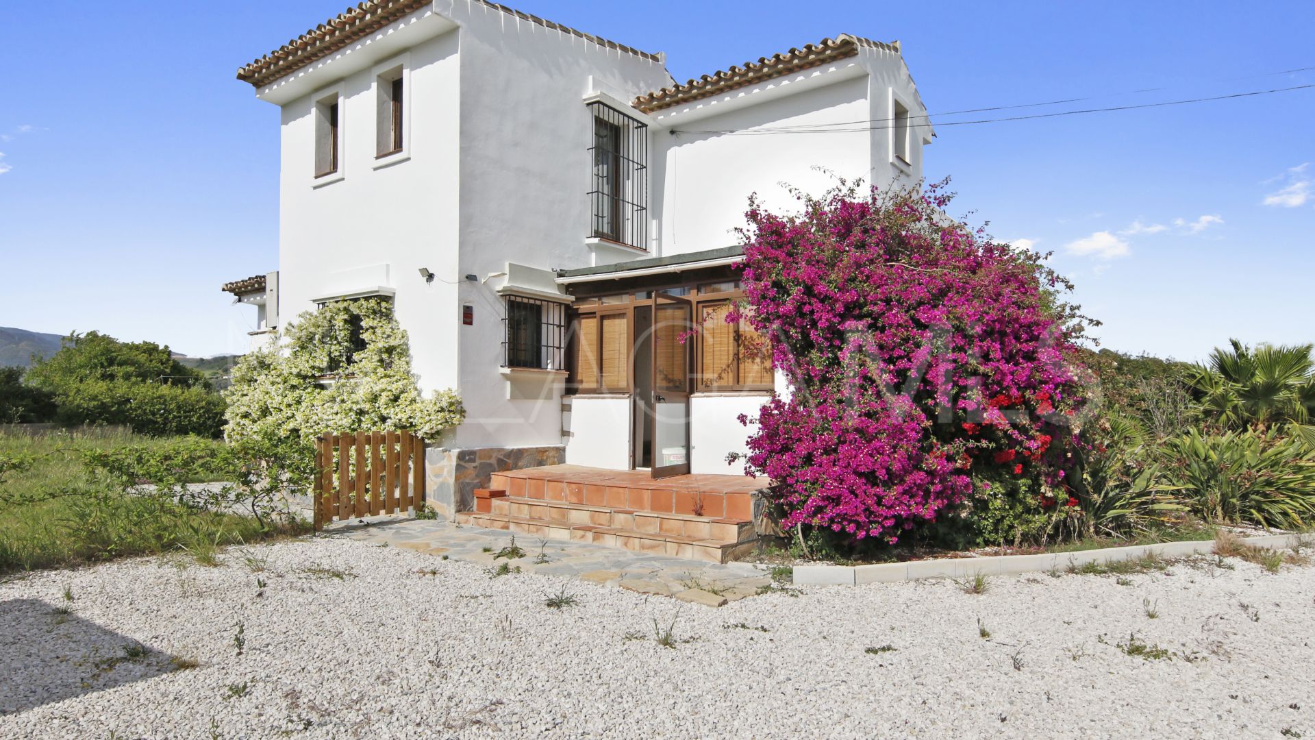 Buy villa in Guadalobon de 5 bedrooms