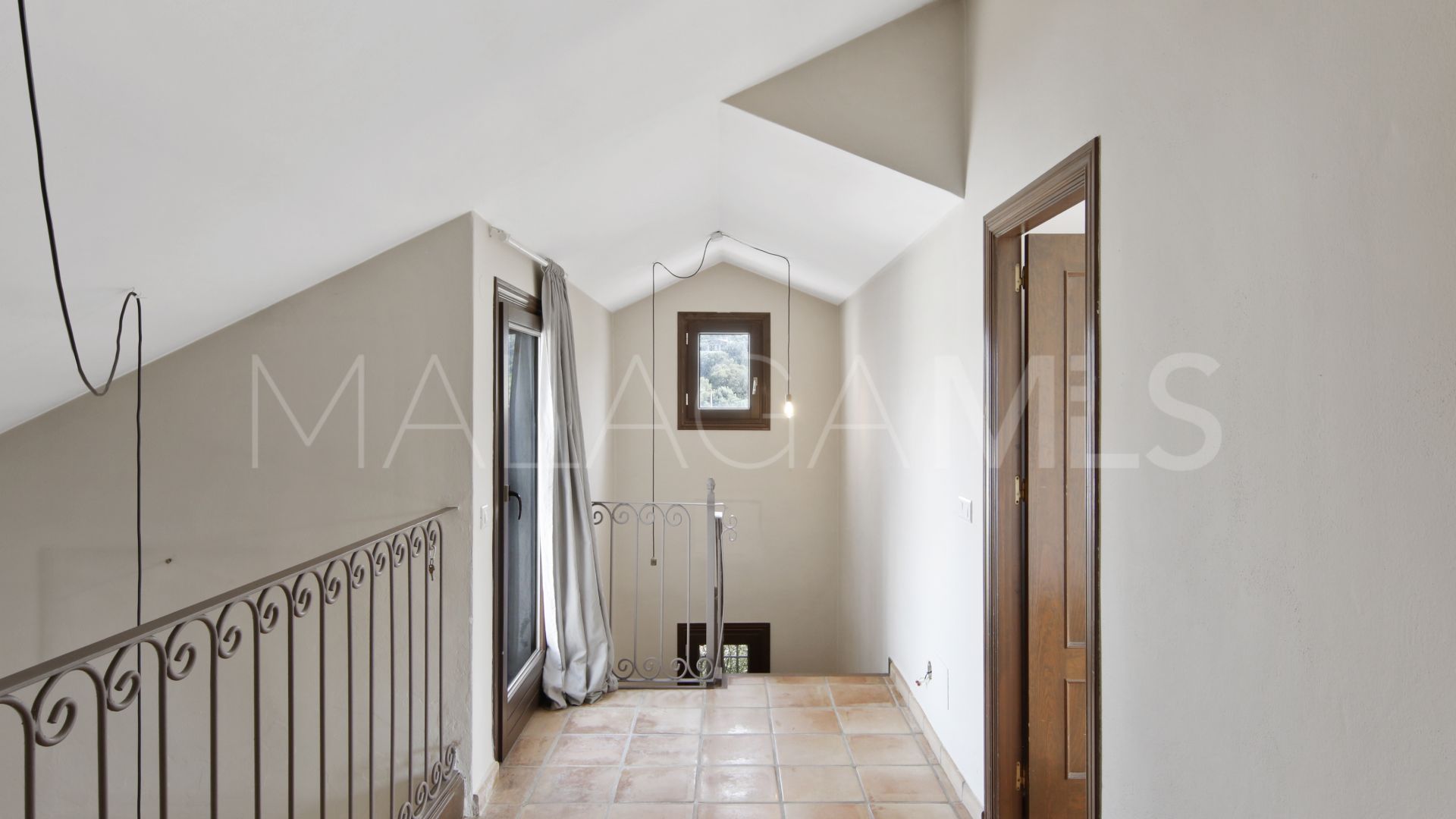 Buy villa in Guadalobon de 5 bedrooms
