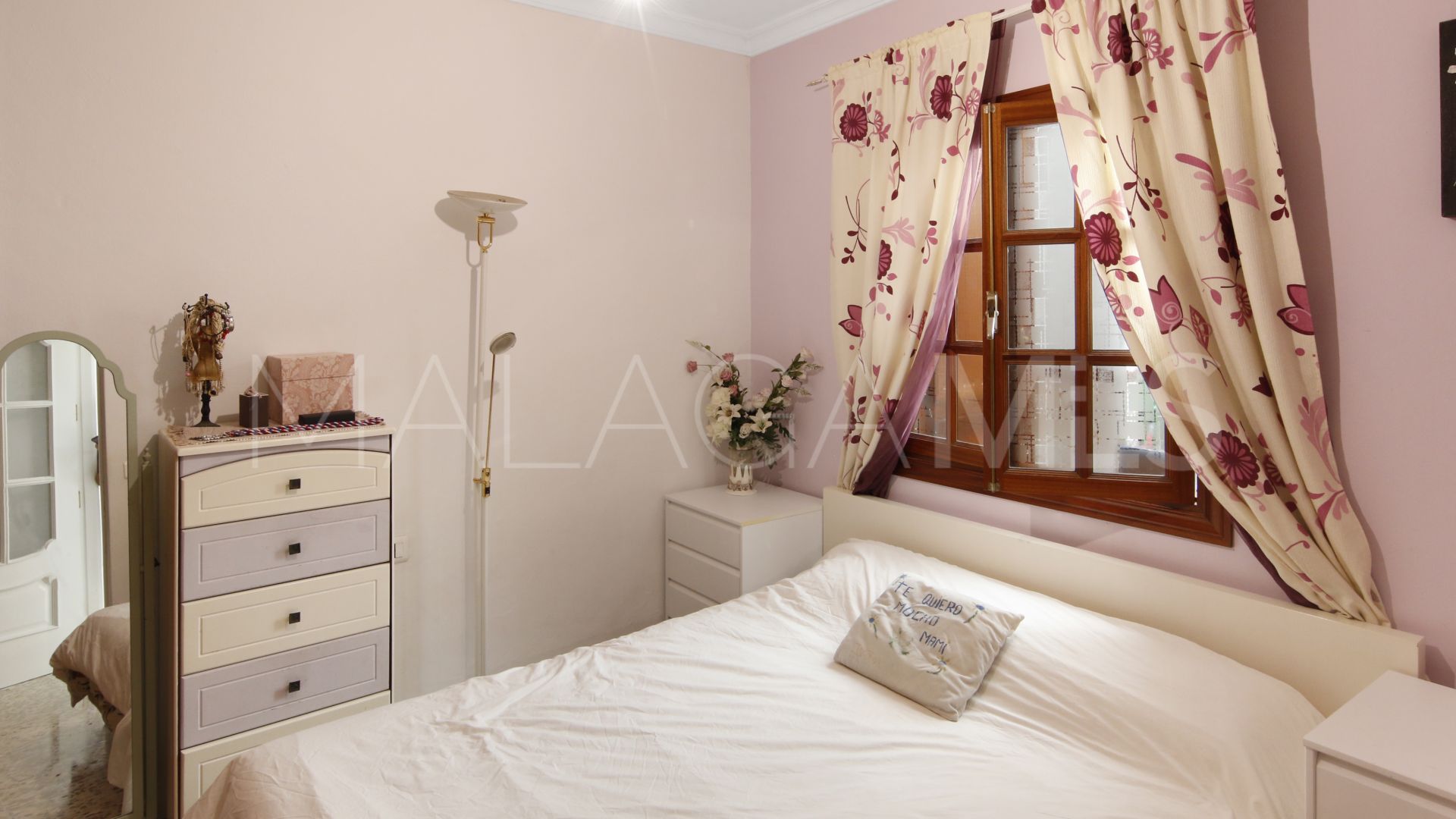 Apartamento planta baja for sale in Estepona Casco Antiguo