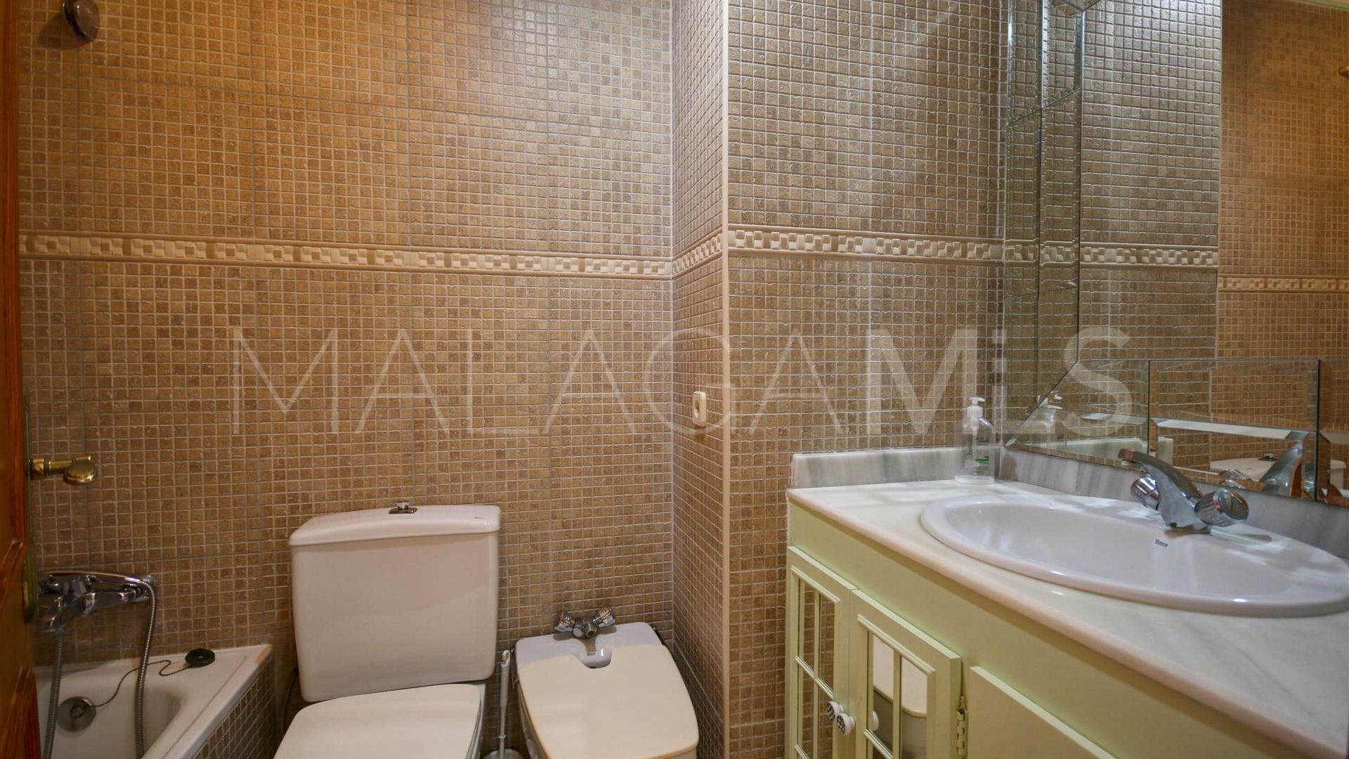 Appartement terrasse for sale in Estepona Old Town