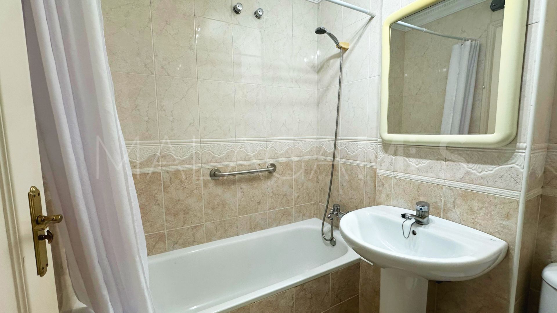 Estepona Centro, apartamento de 2 bedrooms for sale