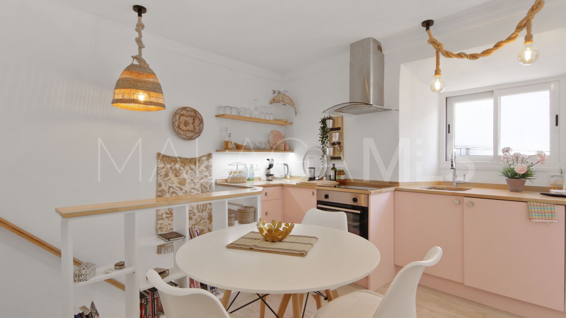 Radhus for sale in Estepona Old Town