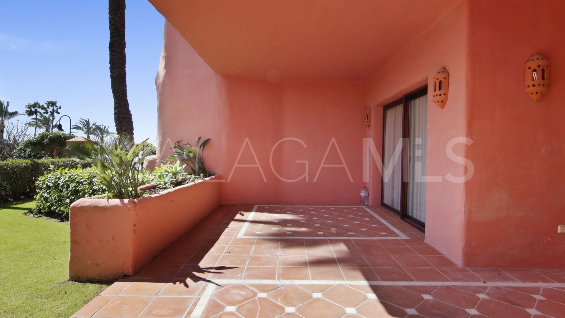 For sale ground floor apartment in Cabo Bermejo
