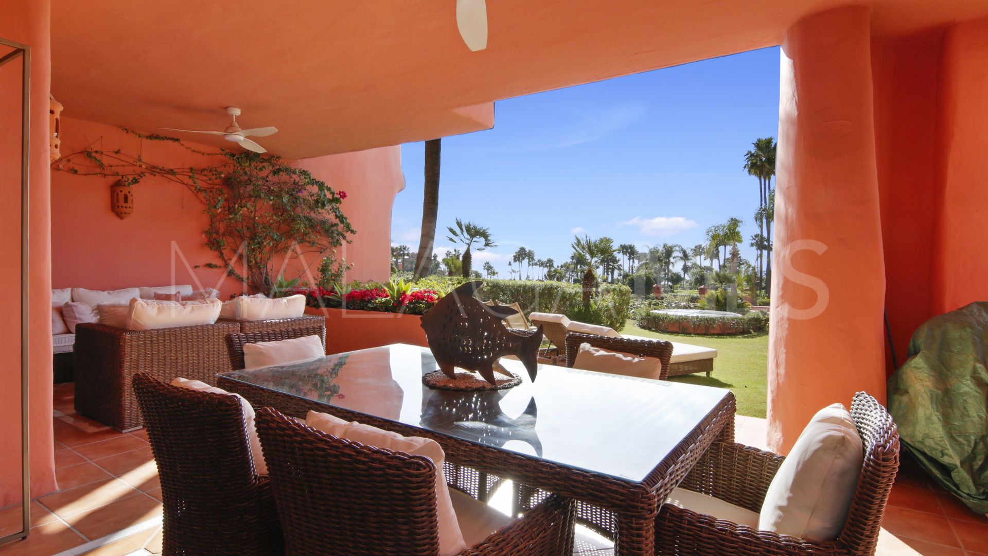 Markplanslägenhet for sale in Cabo Bermejo