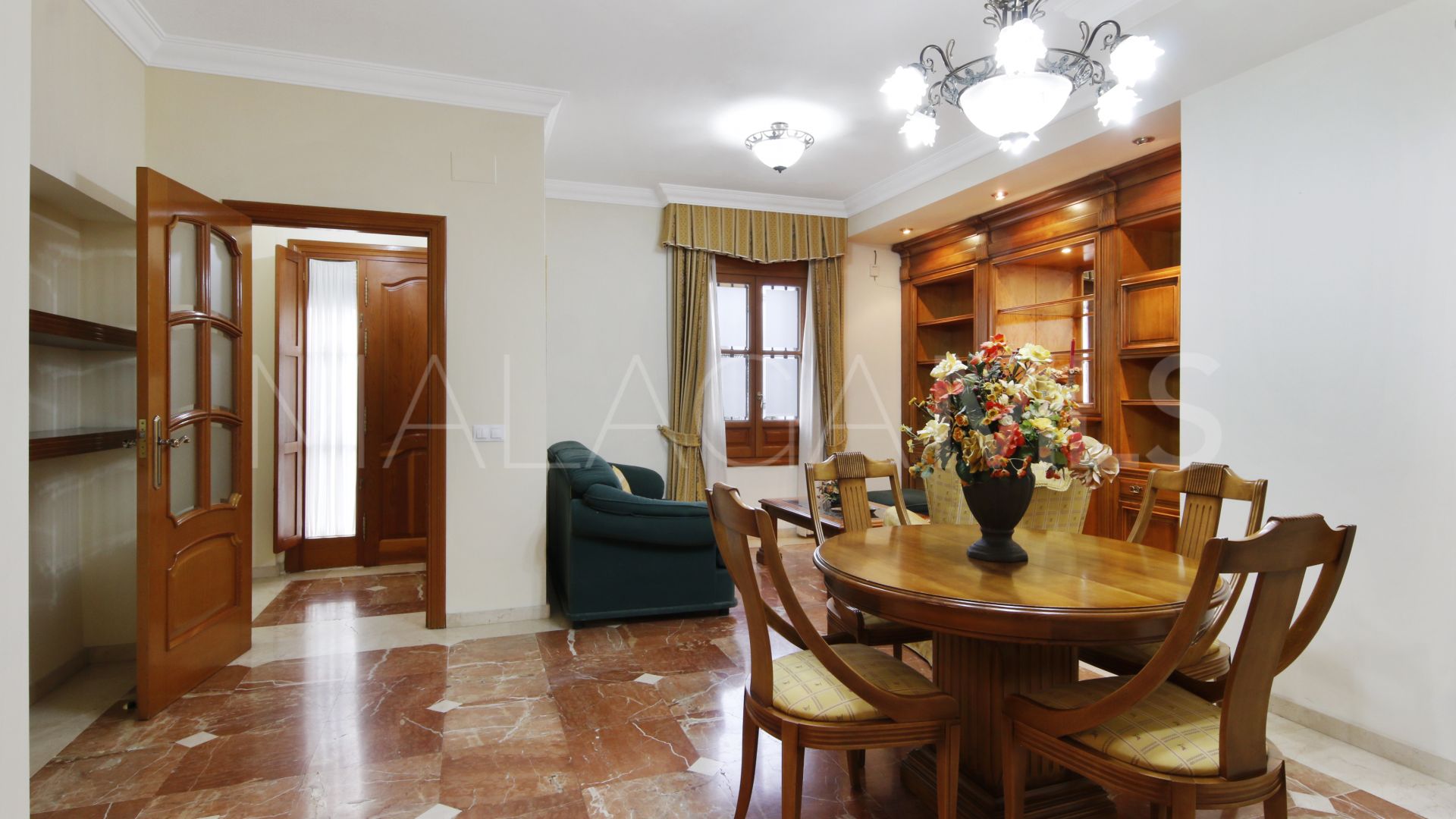 Apartamento for sale in Estepona Casco Antiguo