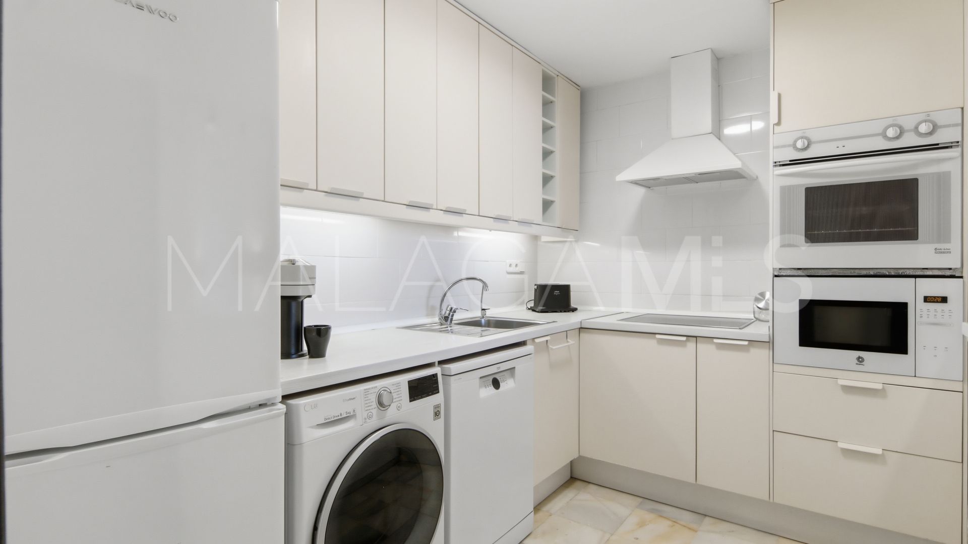 Apartamento a la venta in Marbella - Puerto Banus