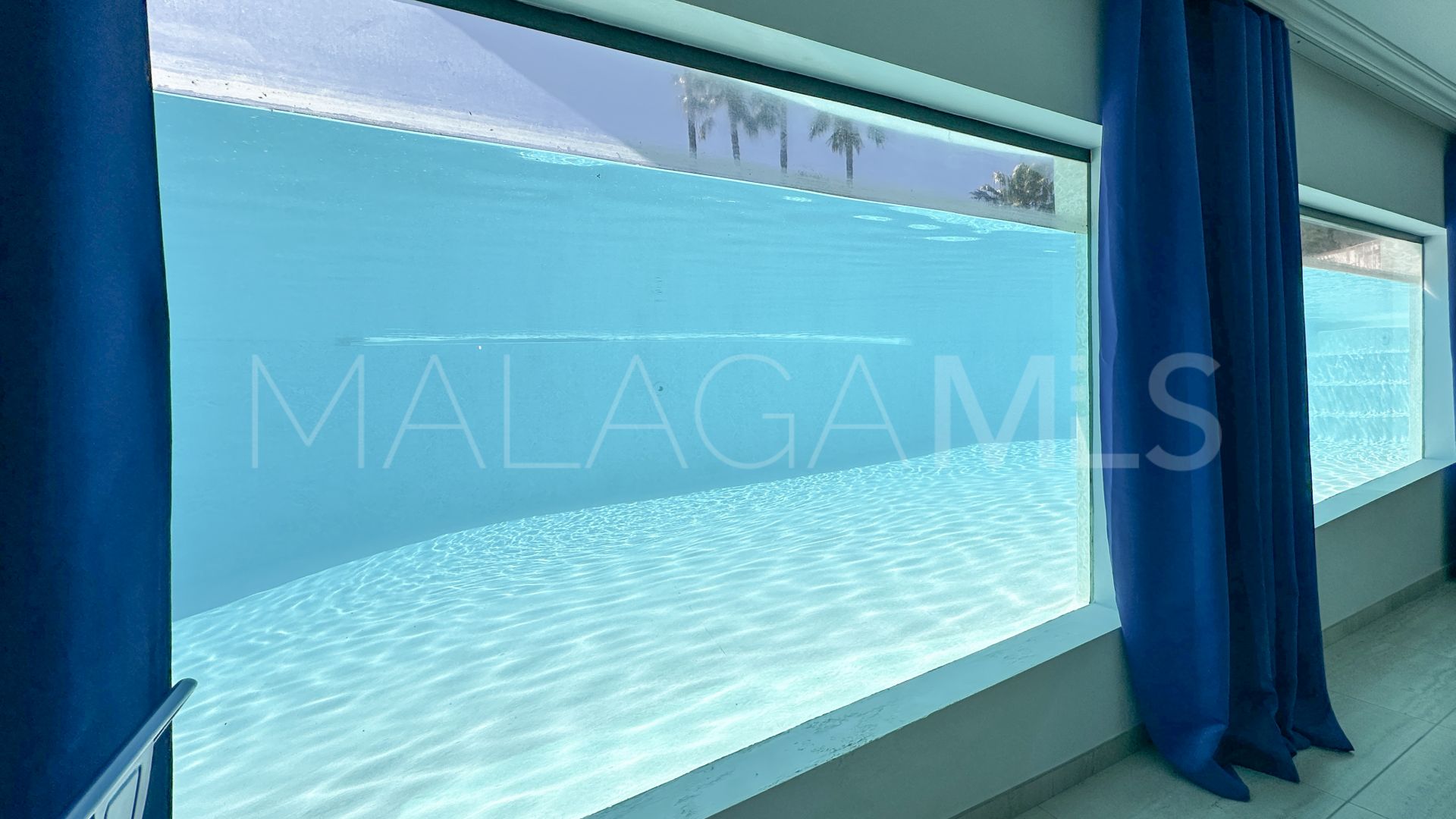 Estepona Este, villa for sale with 6 bedrooms