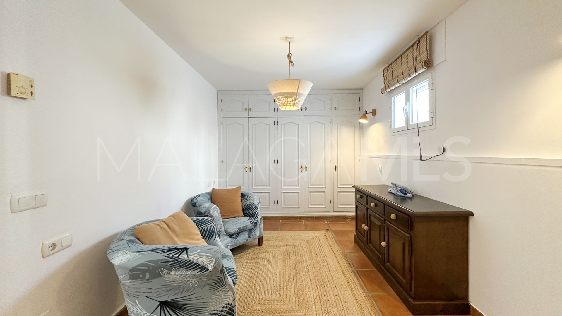 Estepona Este, villa for sale with 6 bedrooms