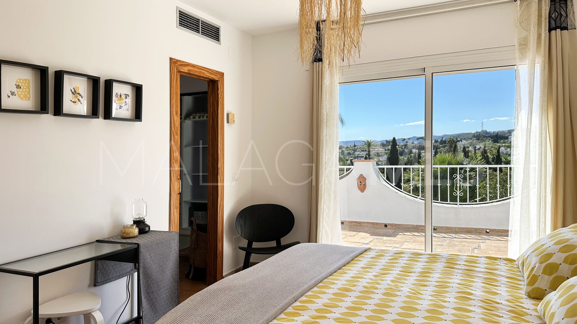 Estepona Este, villa for sale with 6 bedrooms