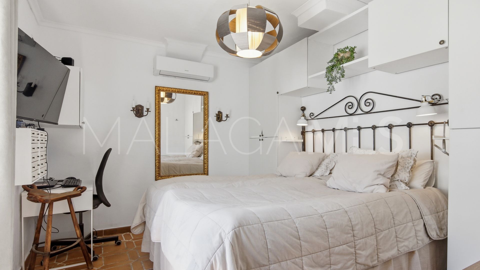 Reihenhaus for sale in Estepona Old Town