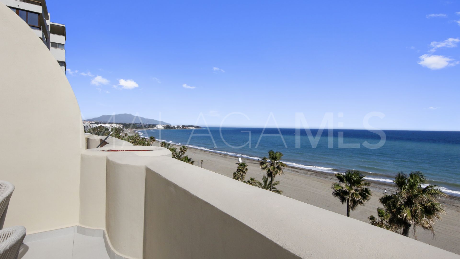 Estepona Centre penthouse for sale