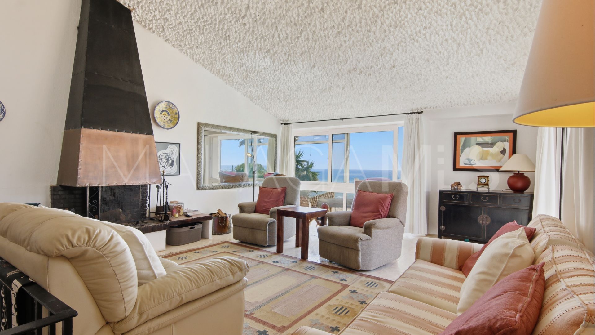 Villa for sale in Bahia Dorada