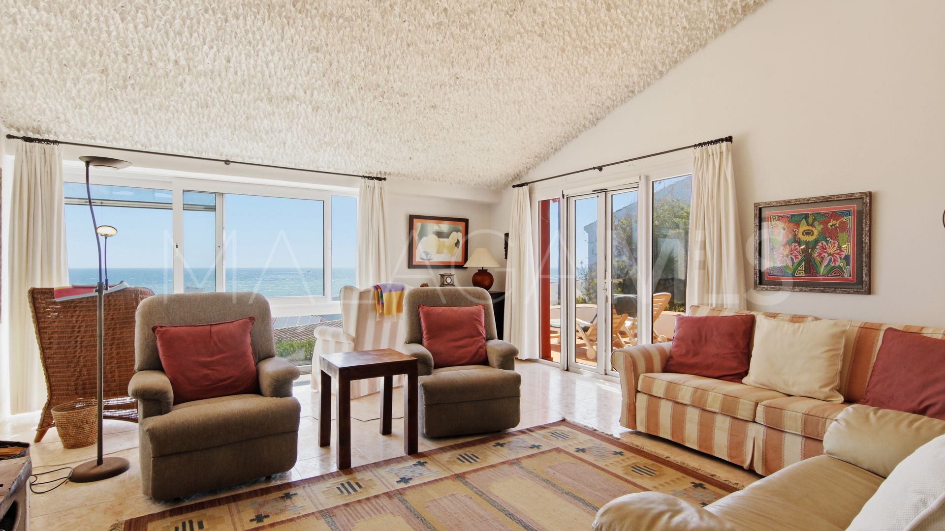 Villa for sale in Bahia Dorada