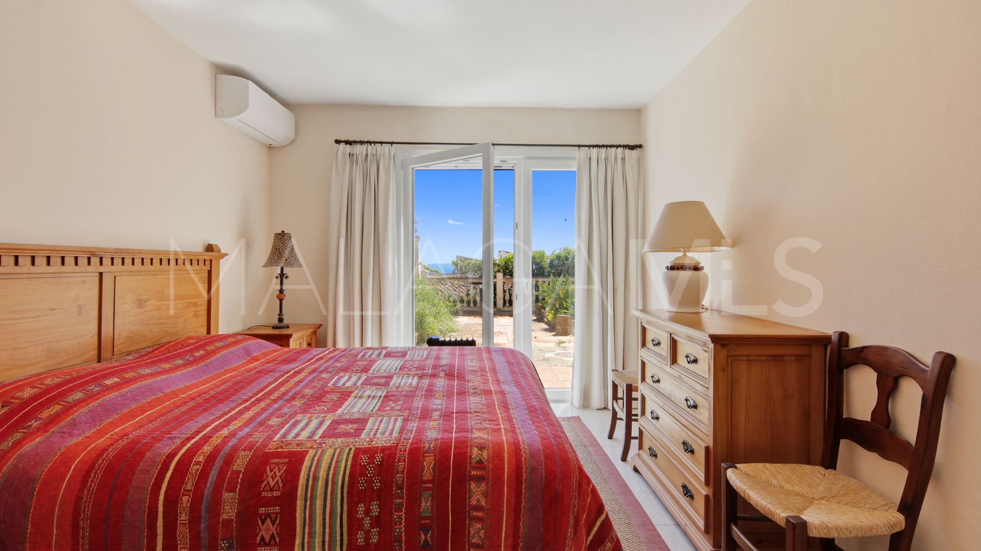 Villa for sale in Bahia Dorada