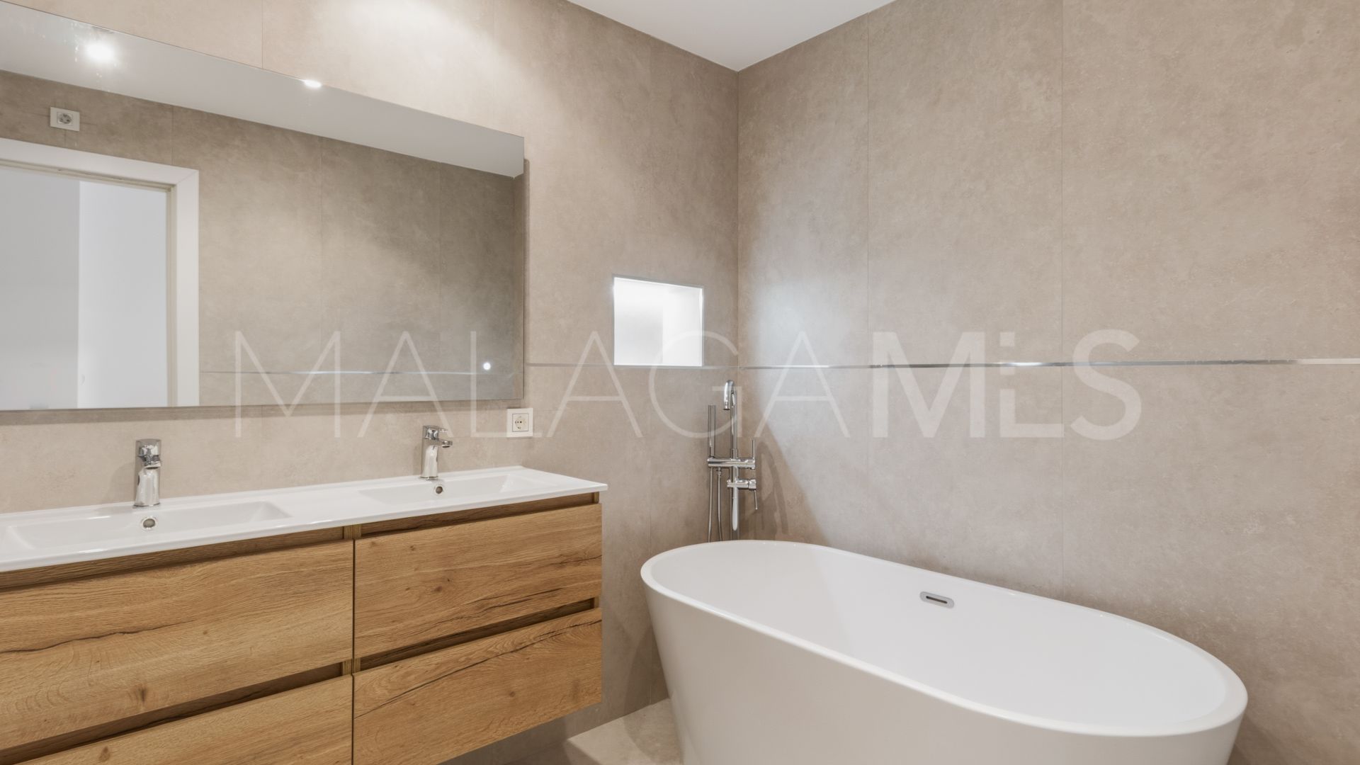 El Campanario ground floor apartment for sale