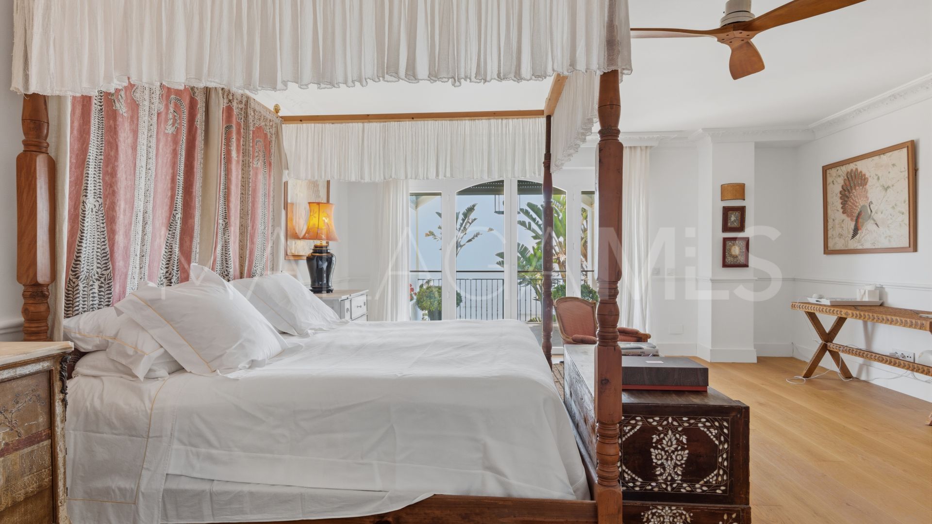 Villa for sale in Casasola