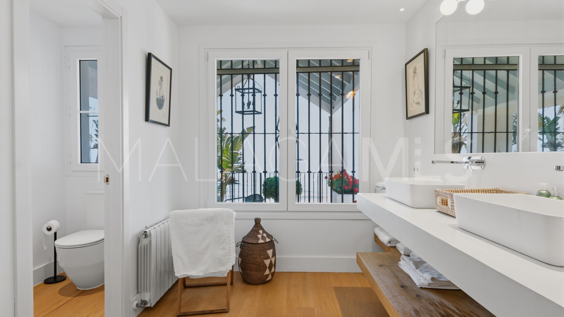 Villa for sale in Casasola