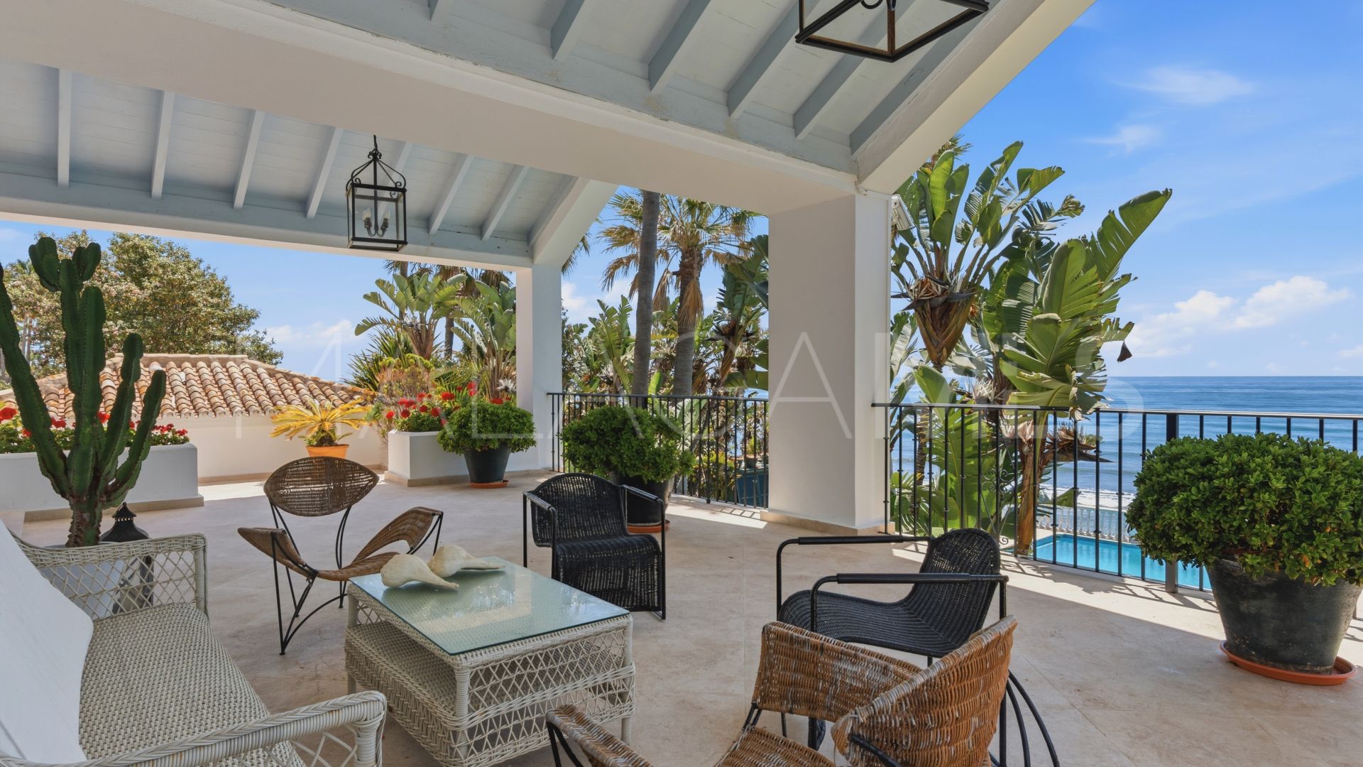 Villa for sale in Casasola