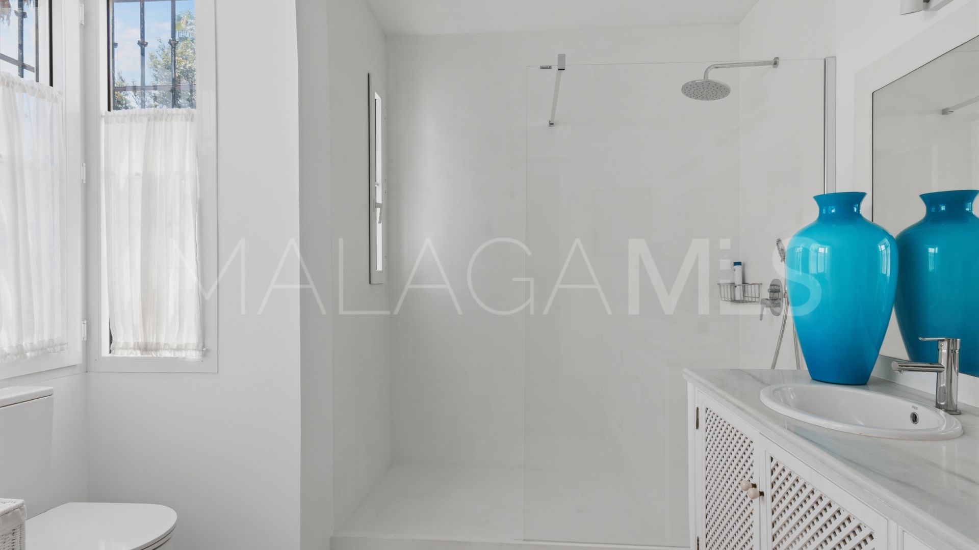 Villa for sale in Casasola