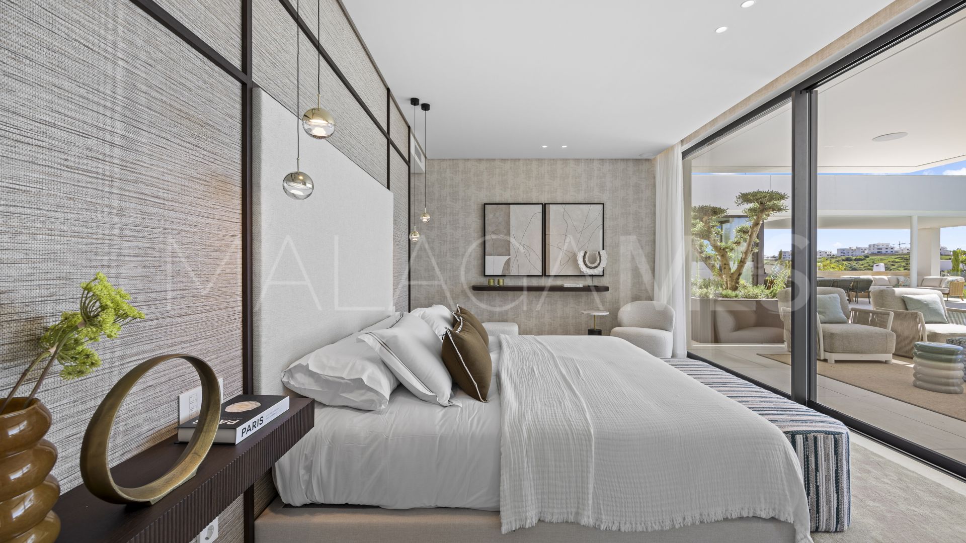 Buy villa in Majestic with 4 bedrooms