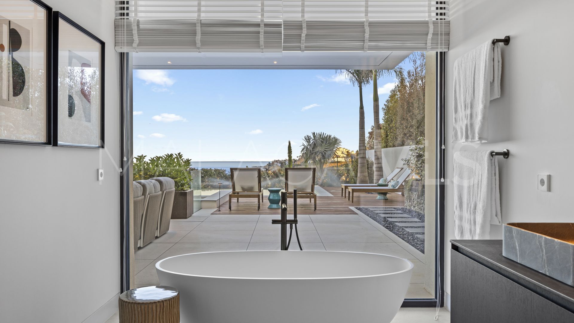 Buy villa in Majestic with 4 bedrooms