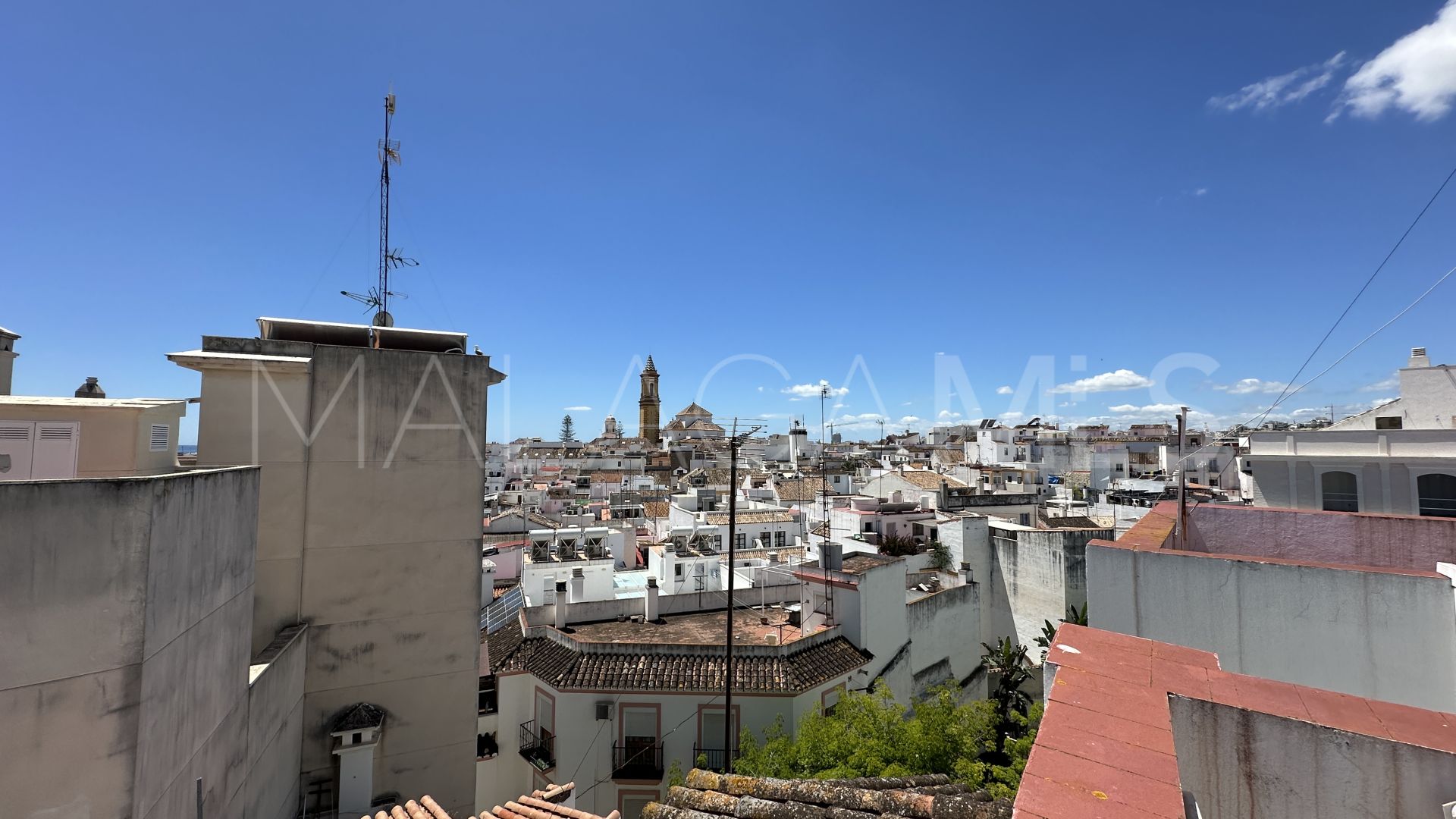 For sale penthouse with 3 bedrooms in Estepona Old Town