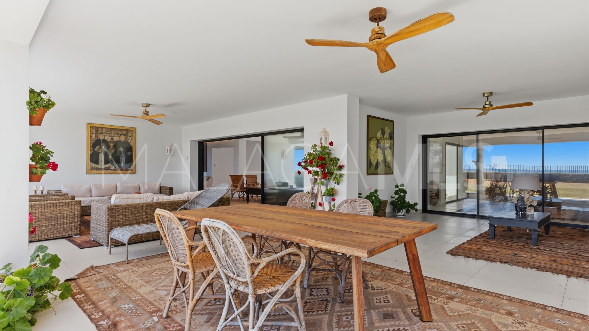 Villa for sale in Casasola