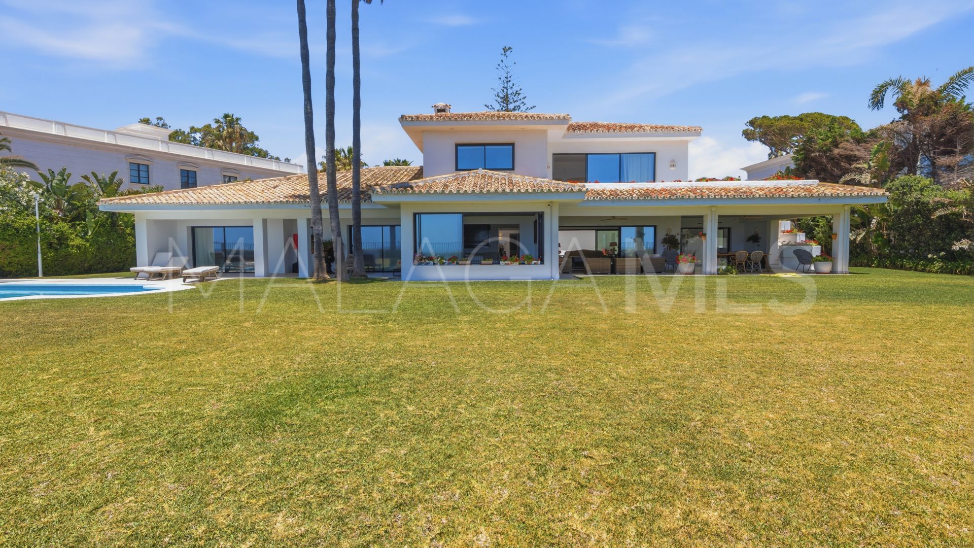Villa for sale in Casasola