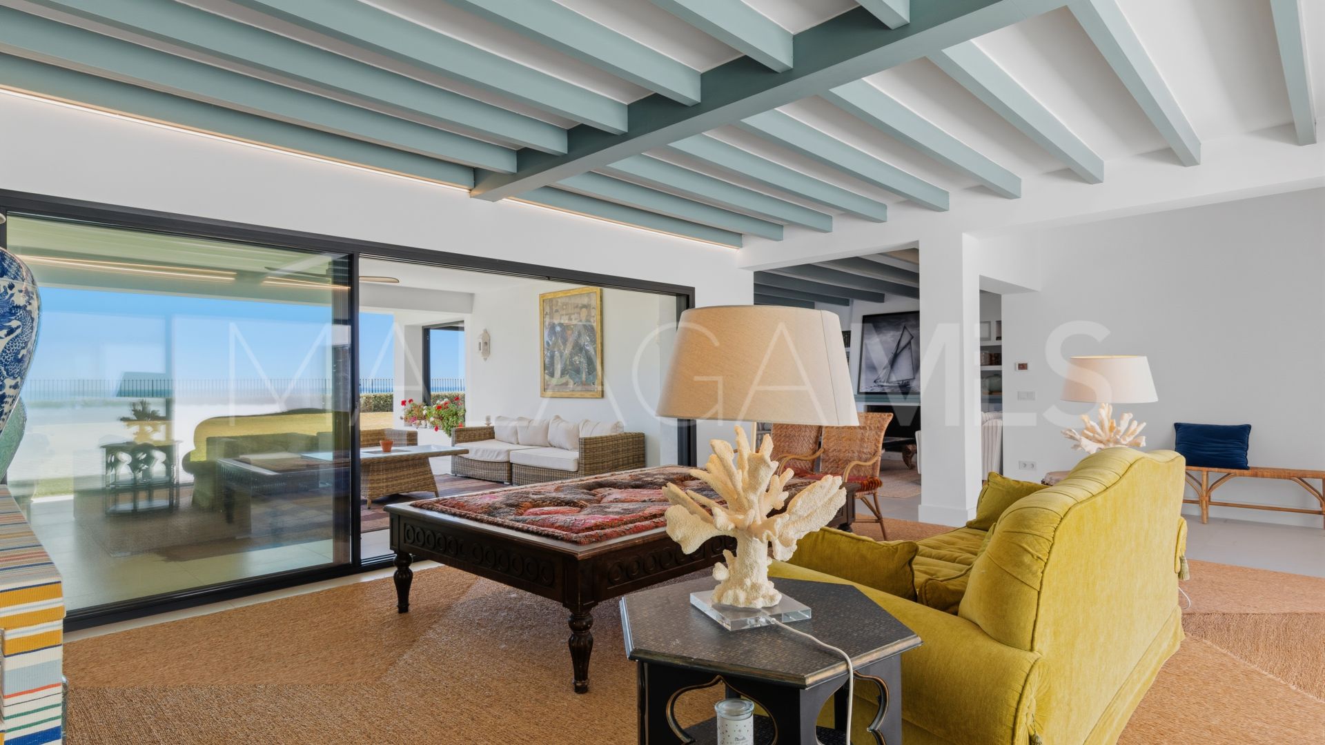 Villa for sale in Casasola