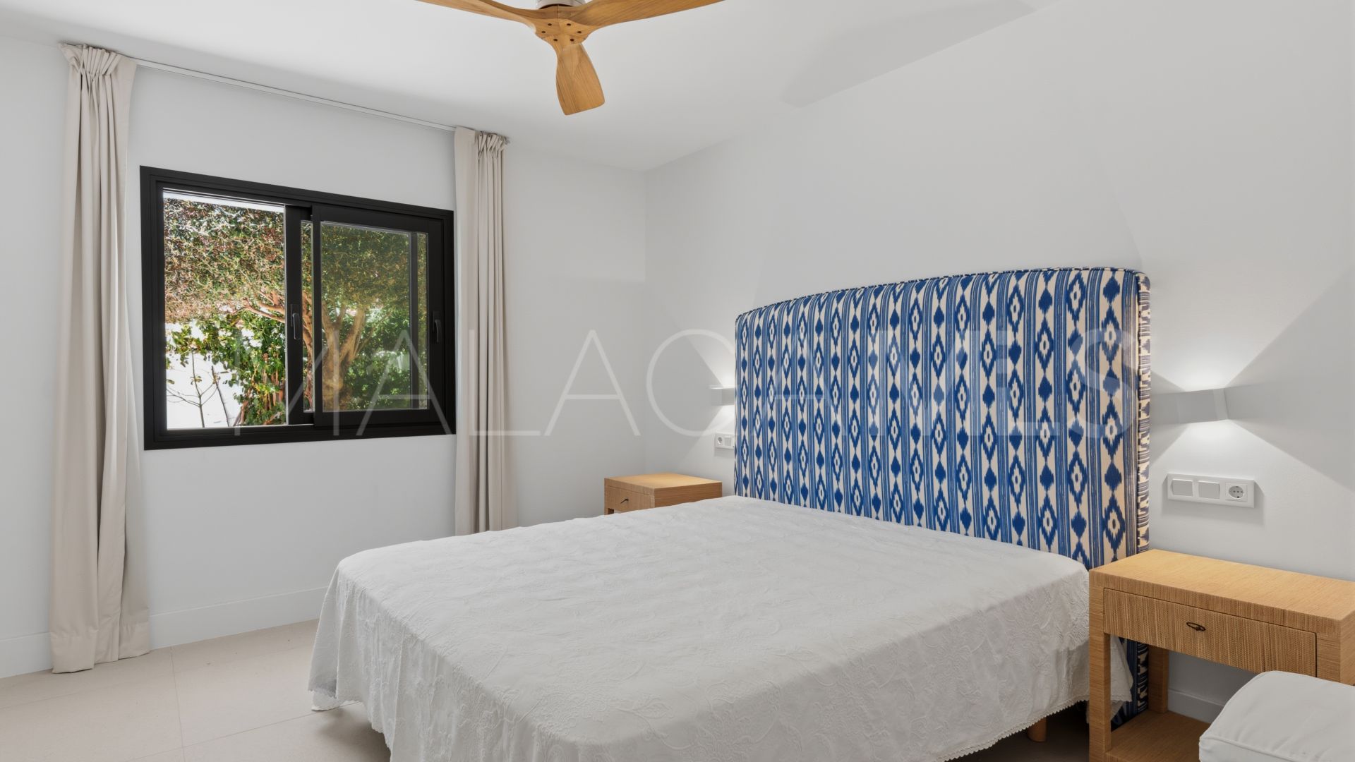 Villa for sale in Casasola