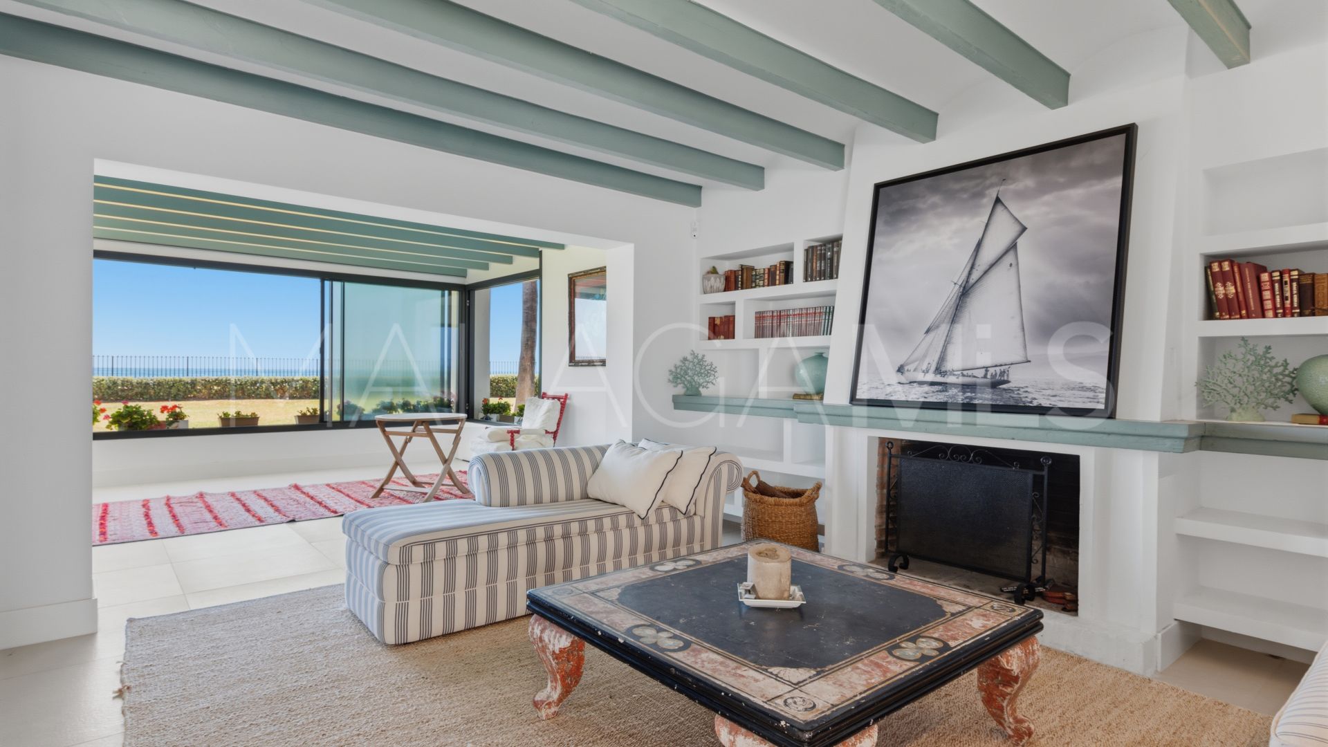 Villa for sale in Casasola