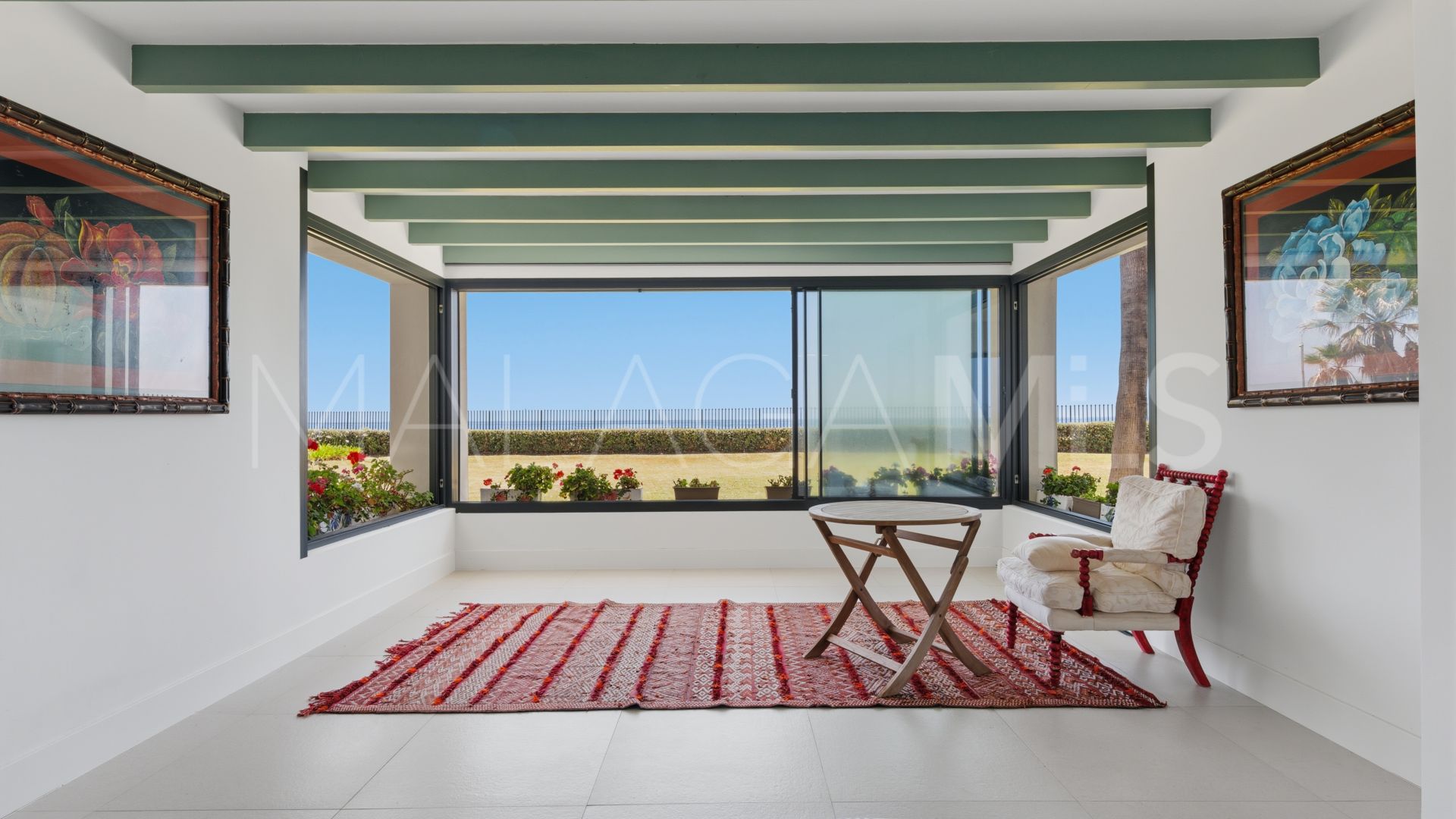 Villa for sale in Casasola