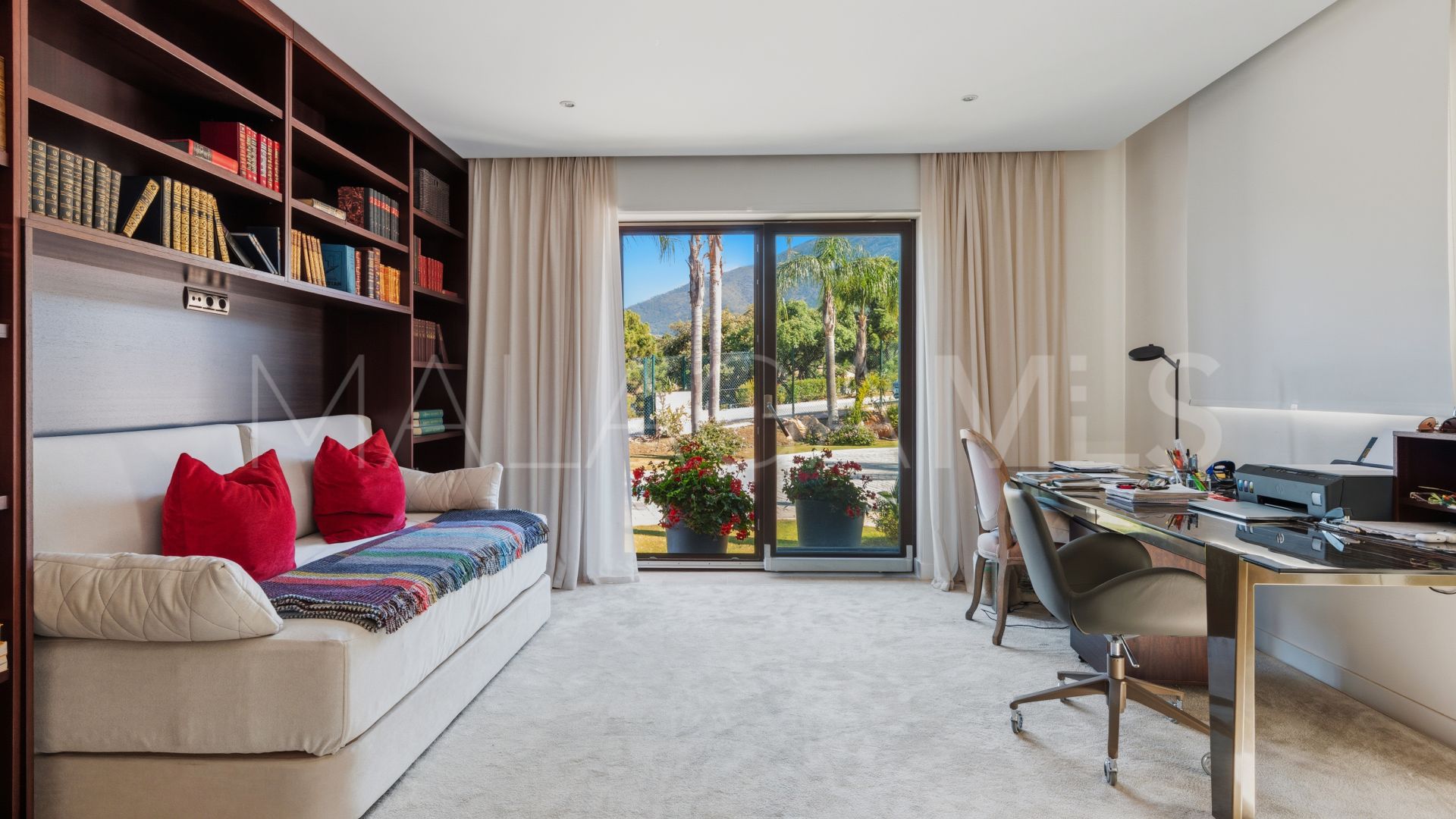 Villa for sale in La Zagaleta