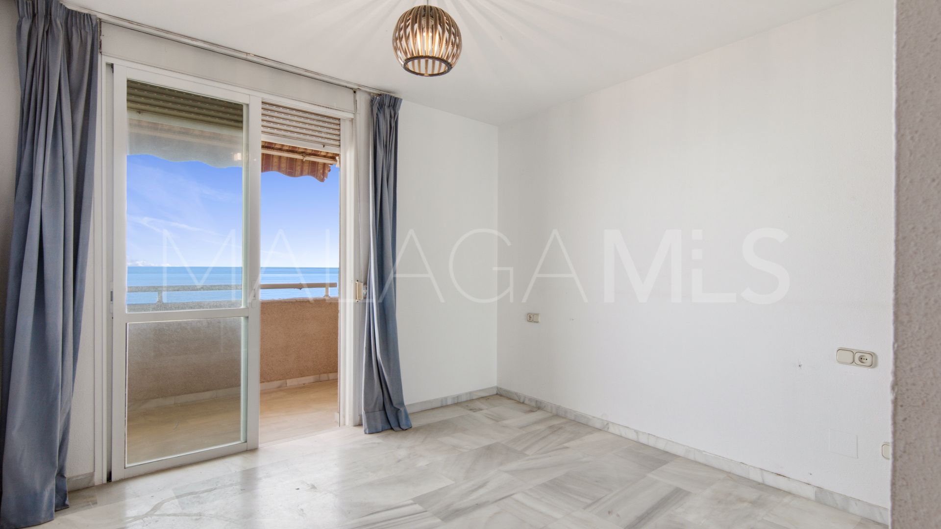 Lägenhet for sale in Estepona Centre
