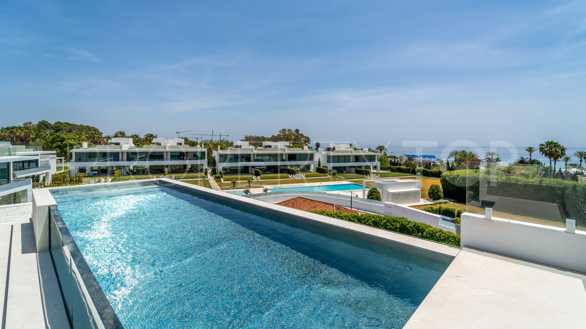 Marbella Golden Mile, villa de 5 dormitorios a la venta