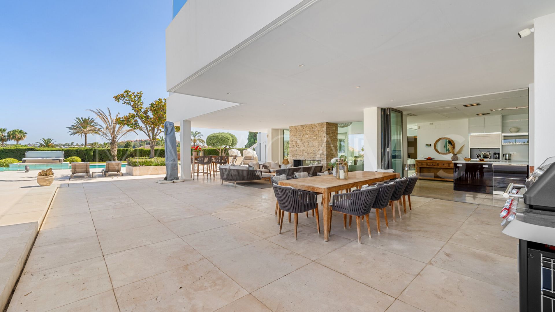 Villa for sale in La Cerquilla with 7 bedrooms