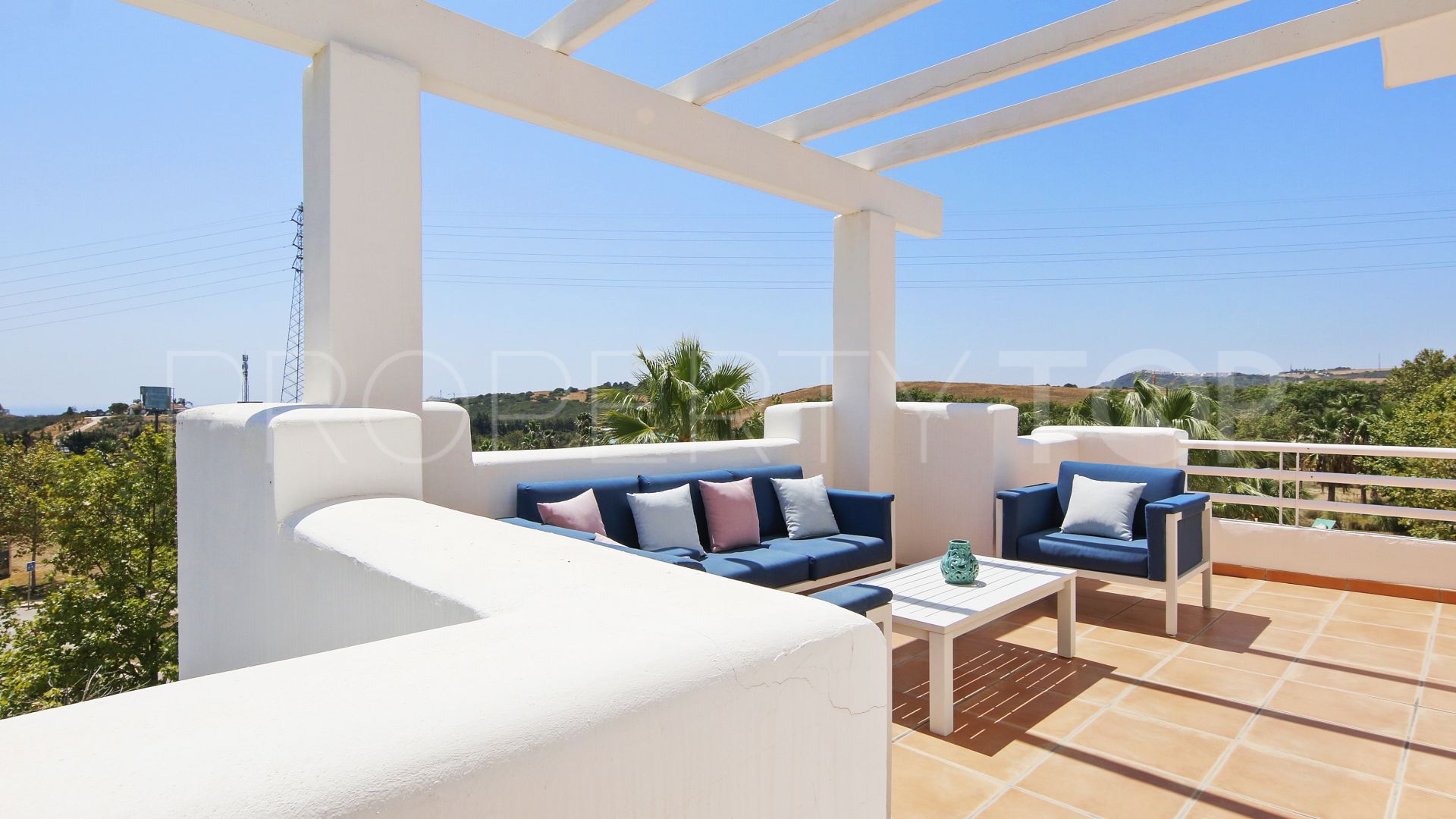 Penthouse for sale in Alcazaba Lagoon