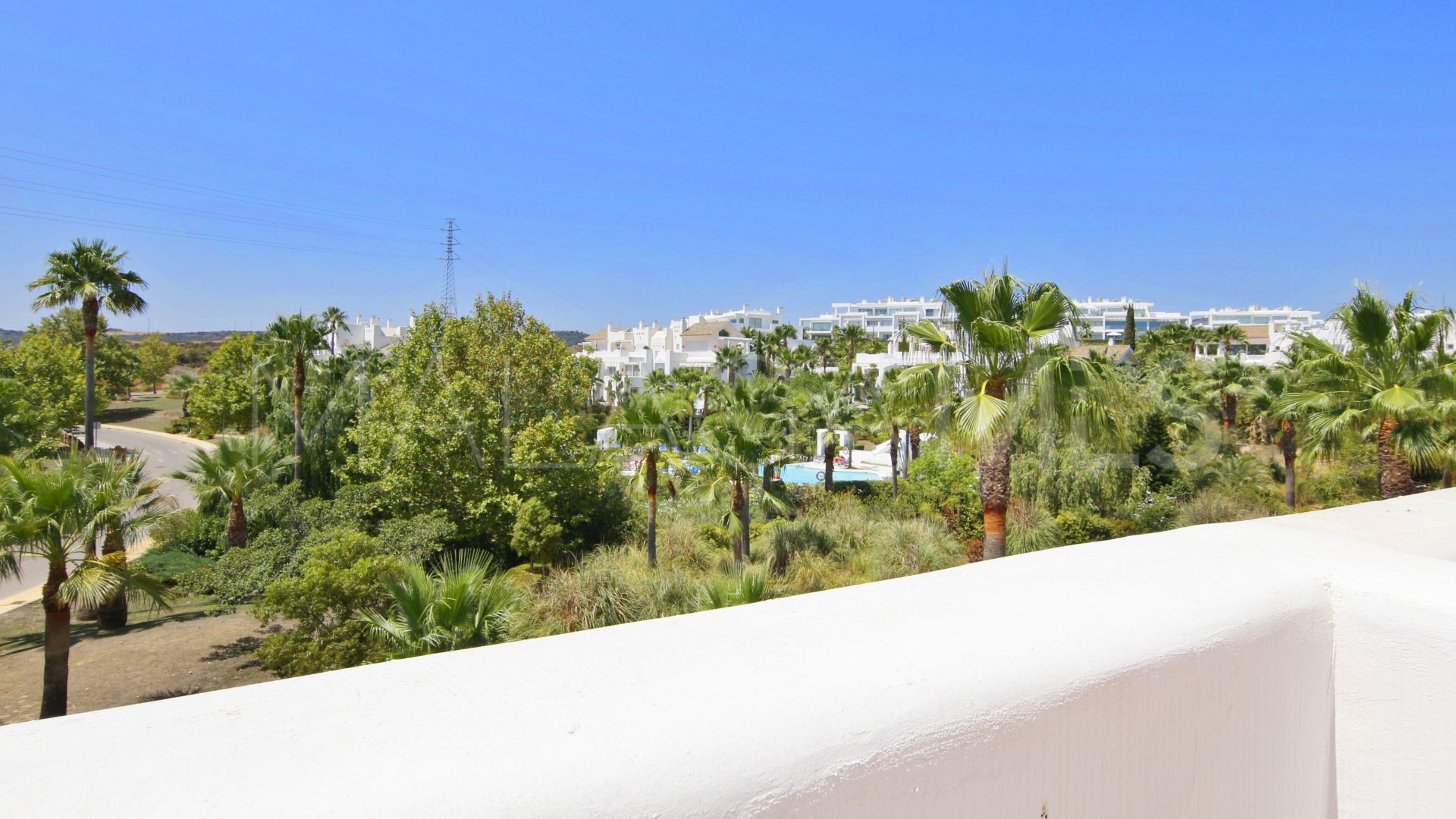 Penthouse for sale in Alcazaba Lagoon