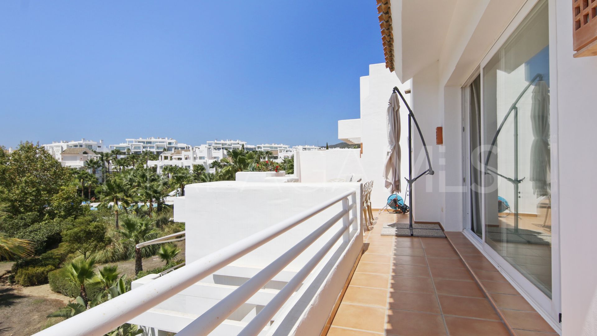 Penthouse for sale in Alcazaba Lagoon