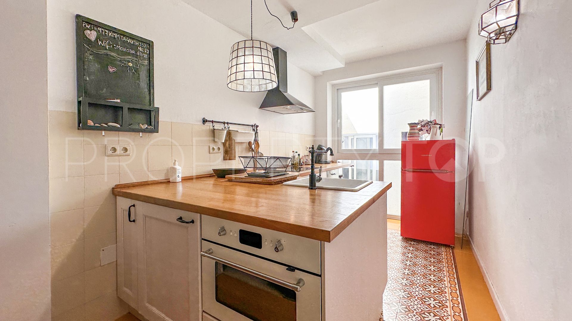 1 bedroom town house in Estepona Old Town for sale