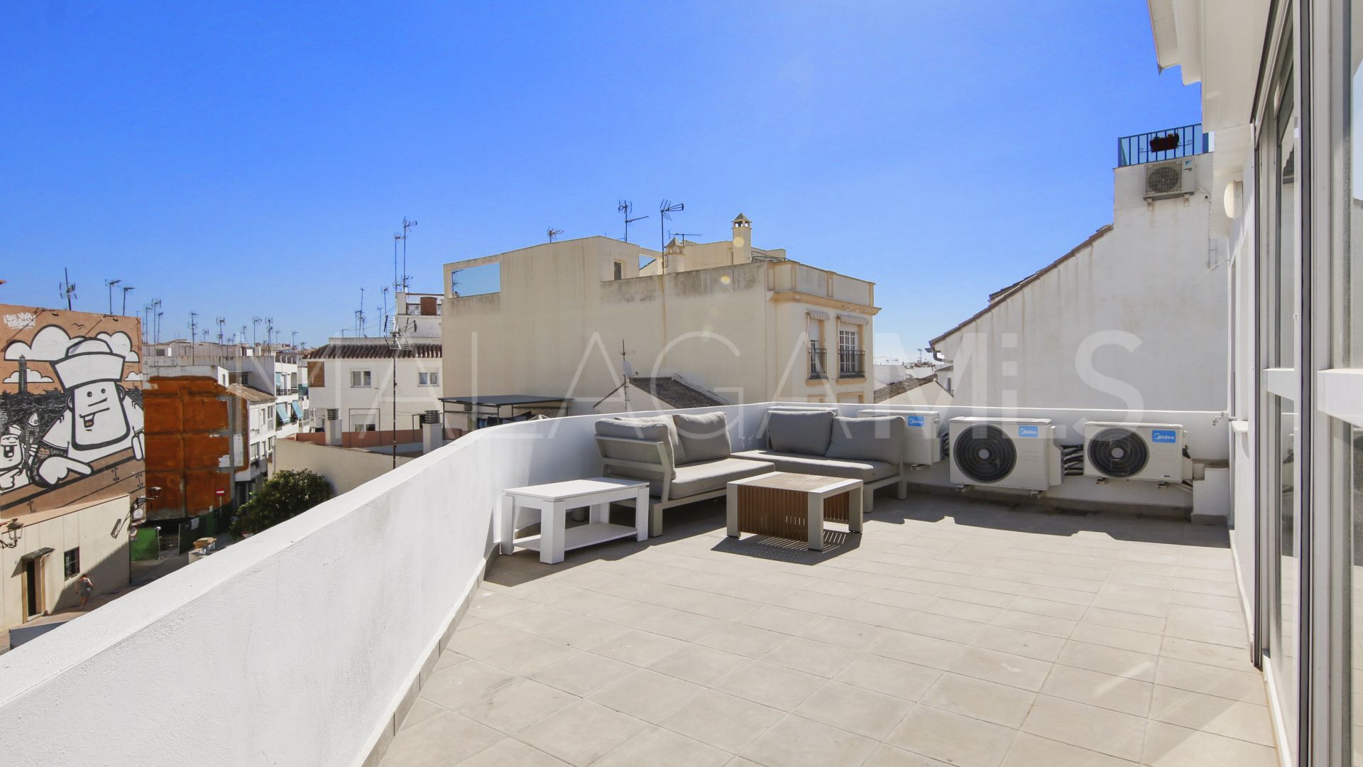 For sale Estepona Old Town 5 bedrooms town house