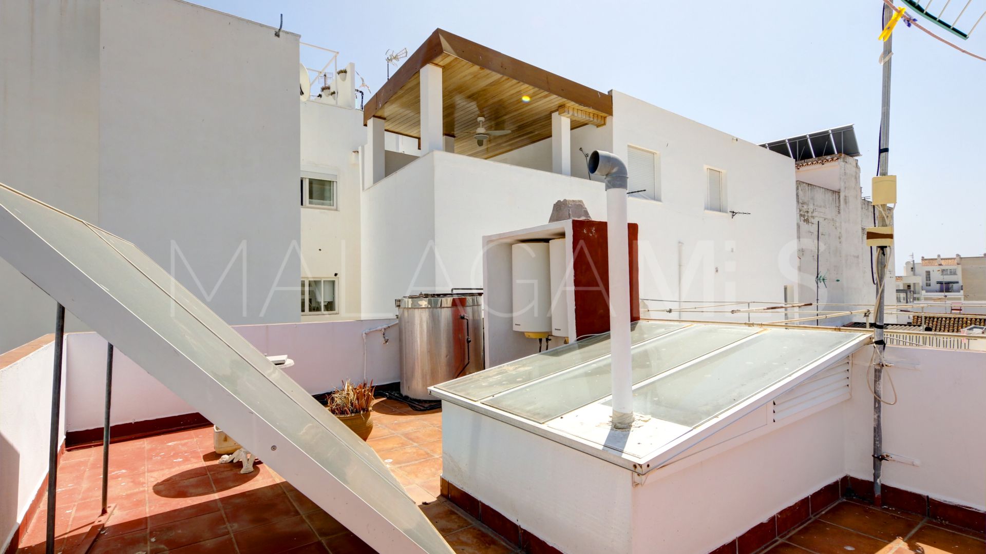 Adosado for sale with 3 bedrooms in Estepona Casco Antiguo