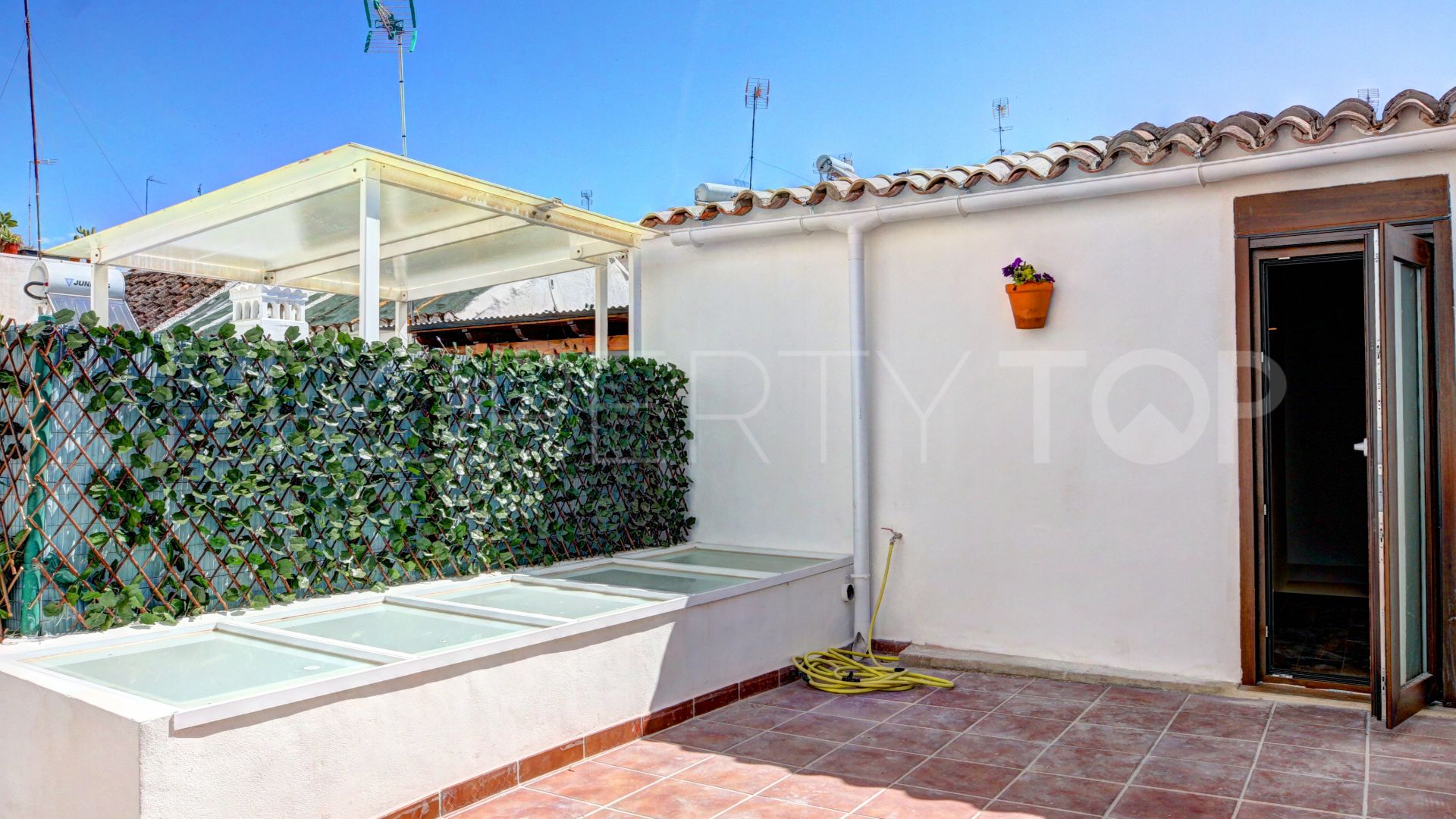 For sale town house in Estepona Old Town