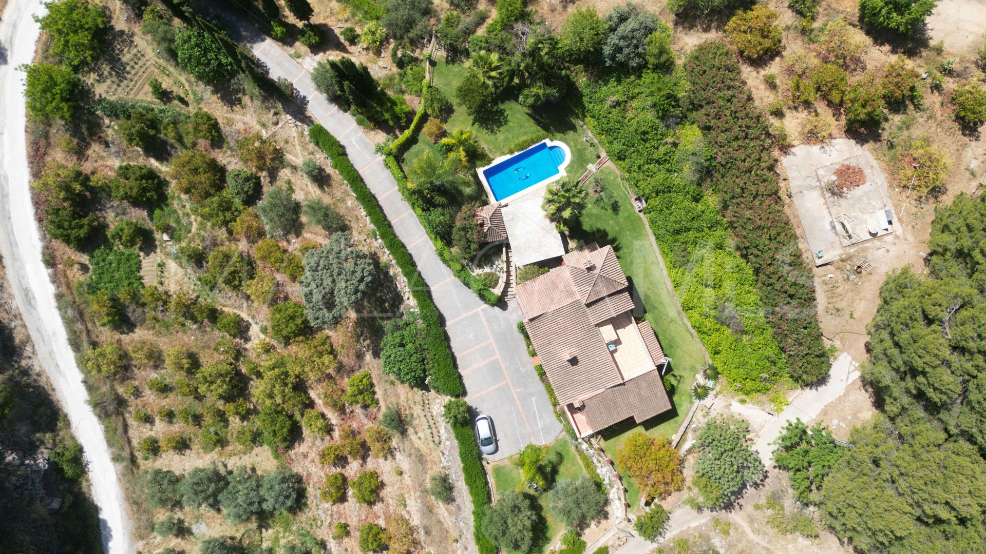 Villa for sale in Monda