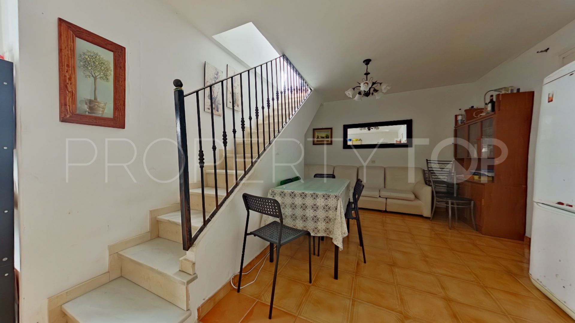 For sale apartment in Estepona Old Town with 2 bedrooms