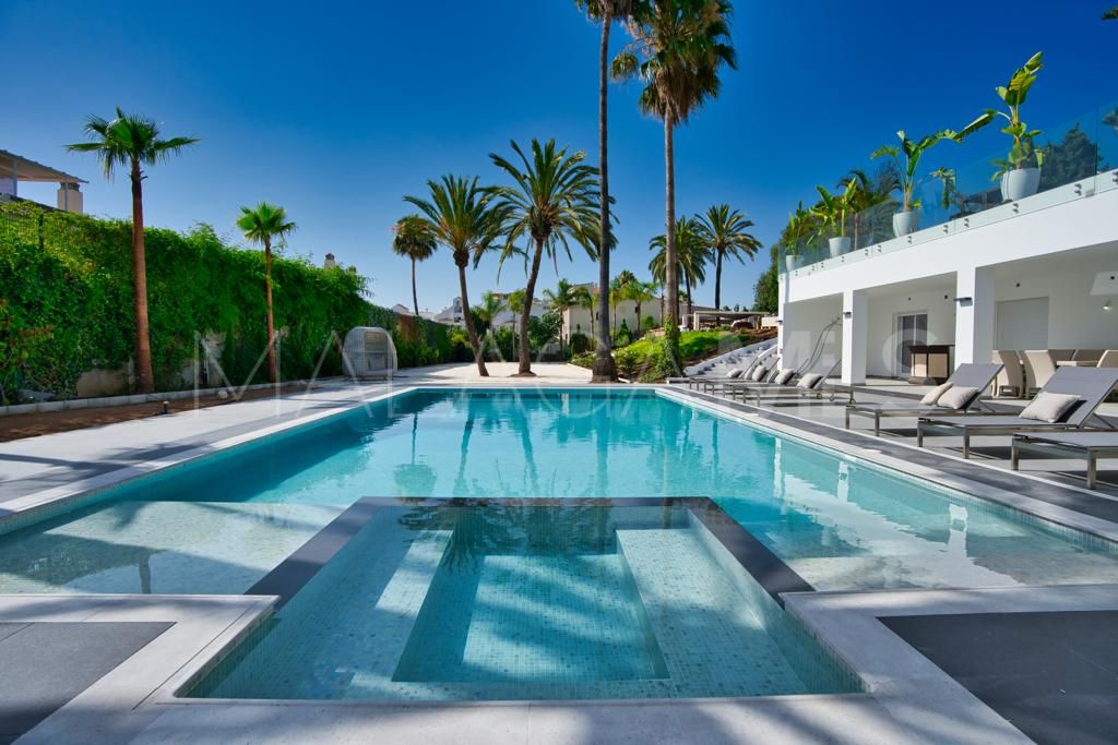 Villa for sale in Atalaya