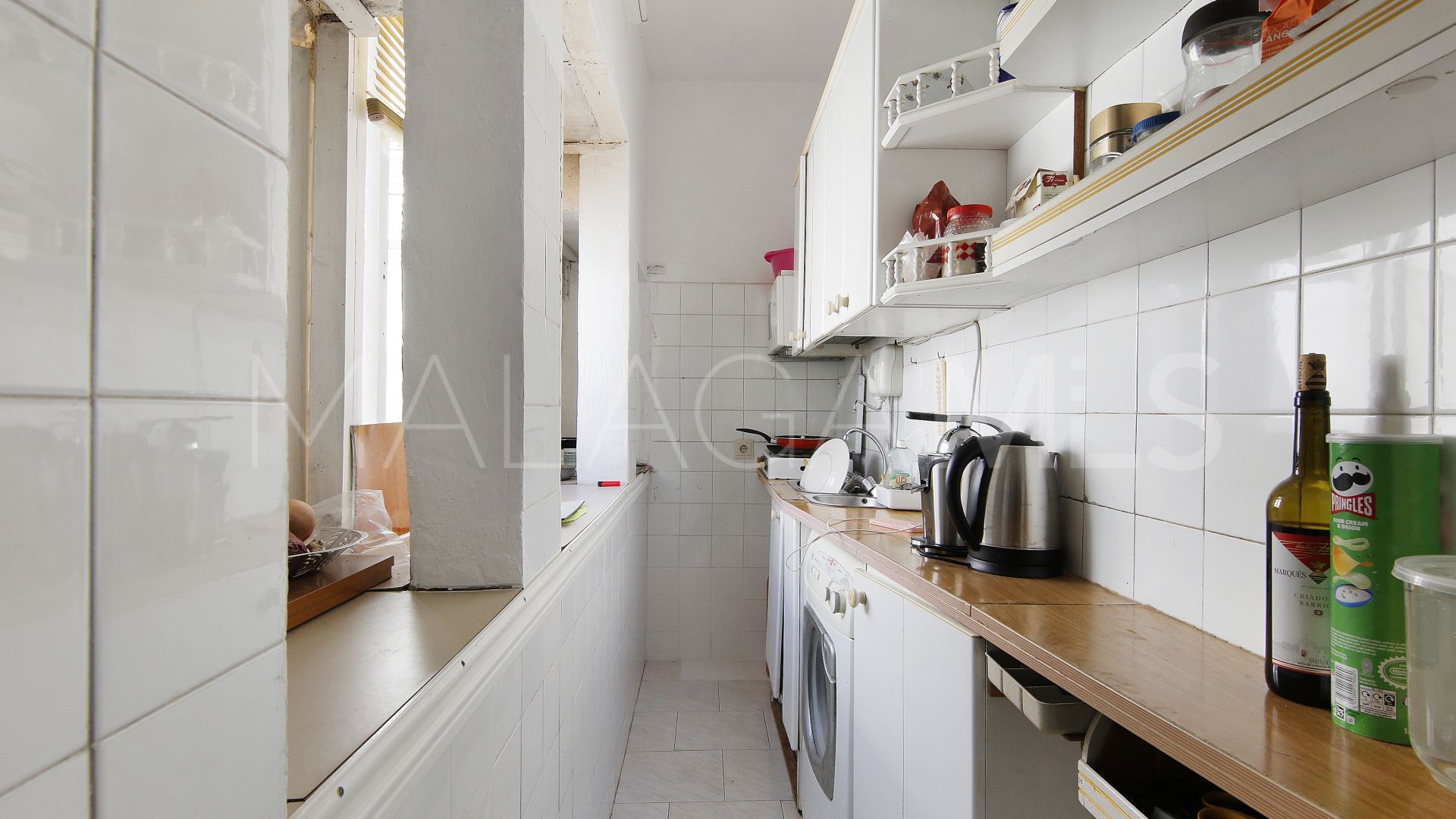 For sale 2 bedrooms penthouse in Estepona Centre