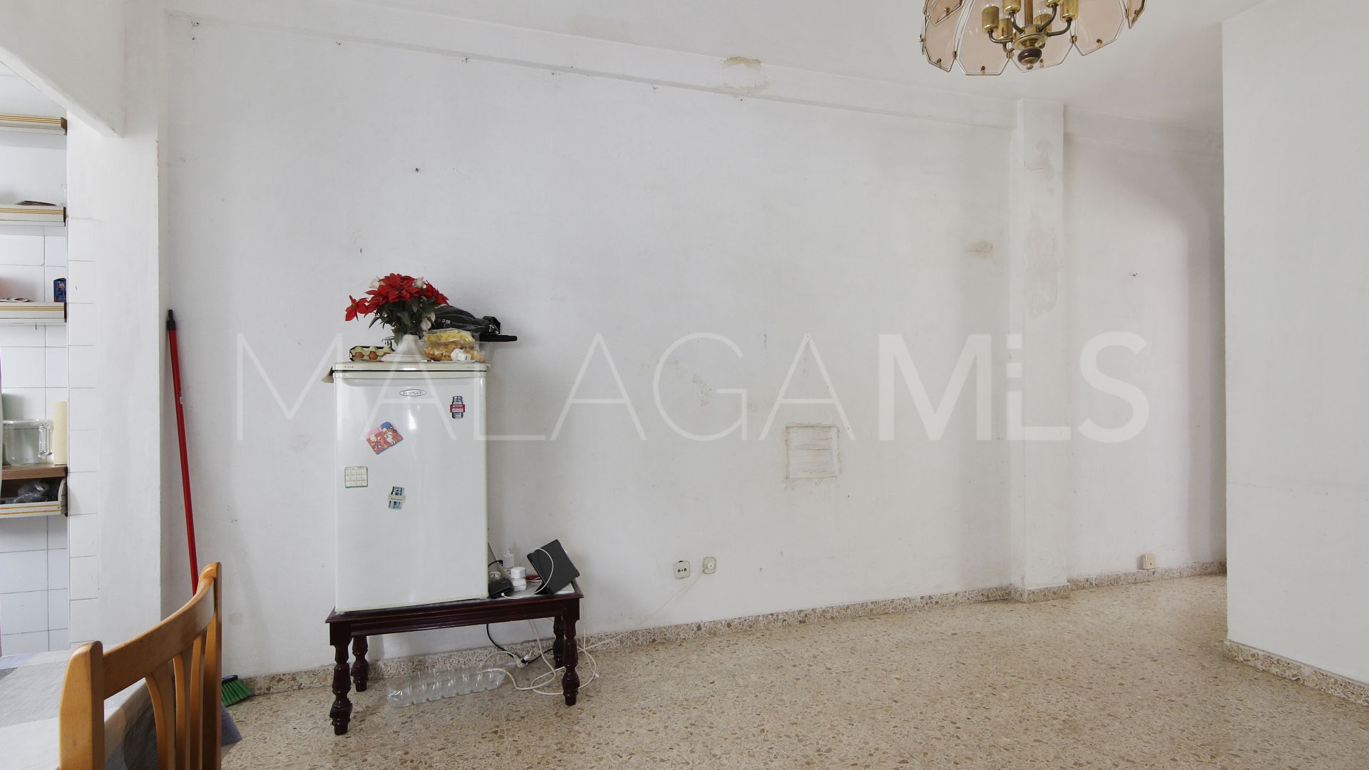 For sale 2 bedrooms penthouse in Estepona Centre